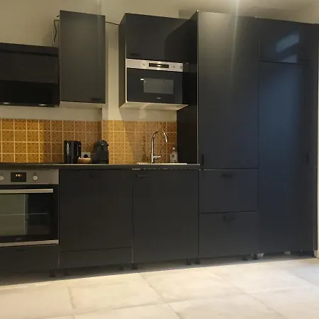 Apartment Le 9 - Enuosha *